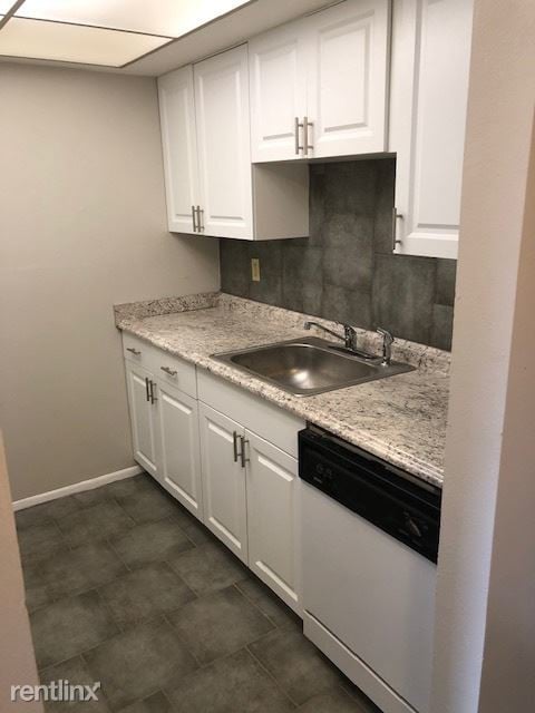 Building Photo - 2 br, 2 bath Condo - 8151 Blind Pass Rd