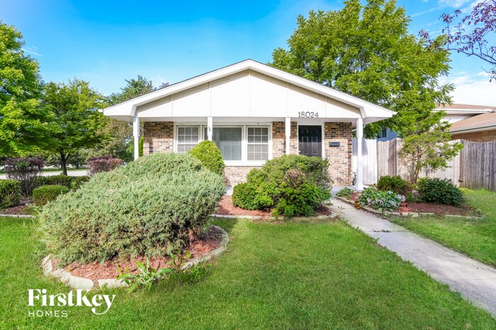 Primary Photo - 18024 Crawford Ave
