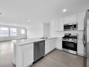 Building Photo - 10819 Red Orchid Dr