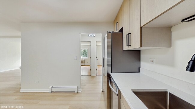 Foto del edificio - 375 W Winchester Rd