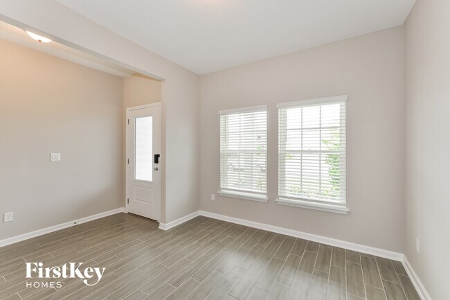 Building Photo - 118 Nighthawk Ln