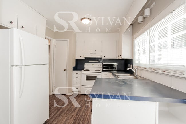 Foto del edificio - The Lifestyle You Deserve.