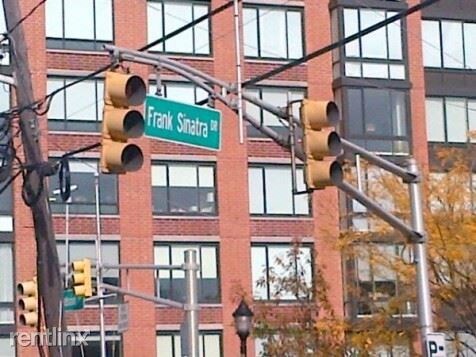 Foto del edificio - 1024 Hudson St