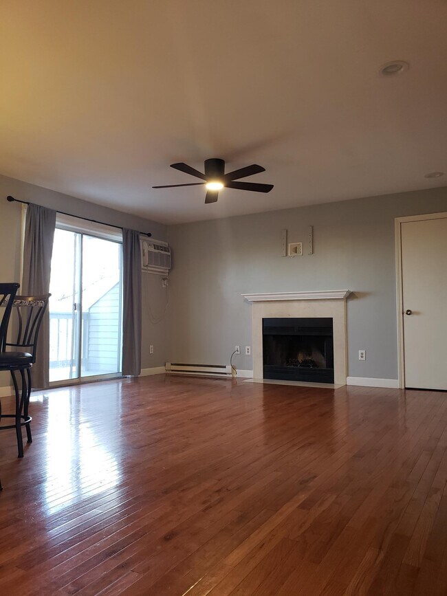 Living room area - 151 Shelter Rock Rd