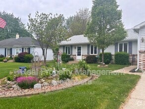 Building Photo - 5947 Crestmoor Dr SE