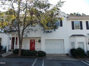 Building Photo - 106 Pointe Crest Ct