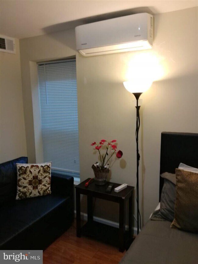 Foto del edificio - 811 Q St NW