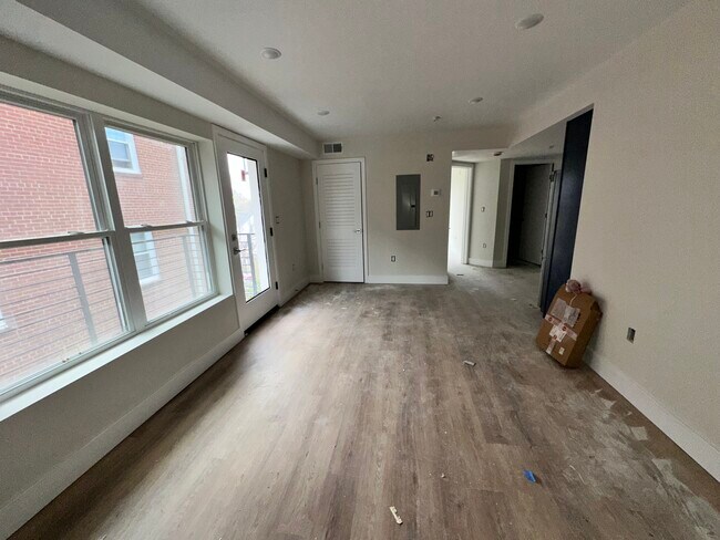 Foto del edificio - 945 52nd St NE