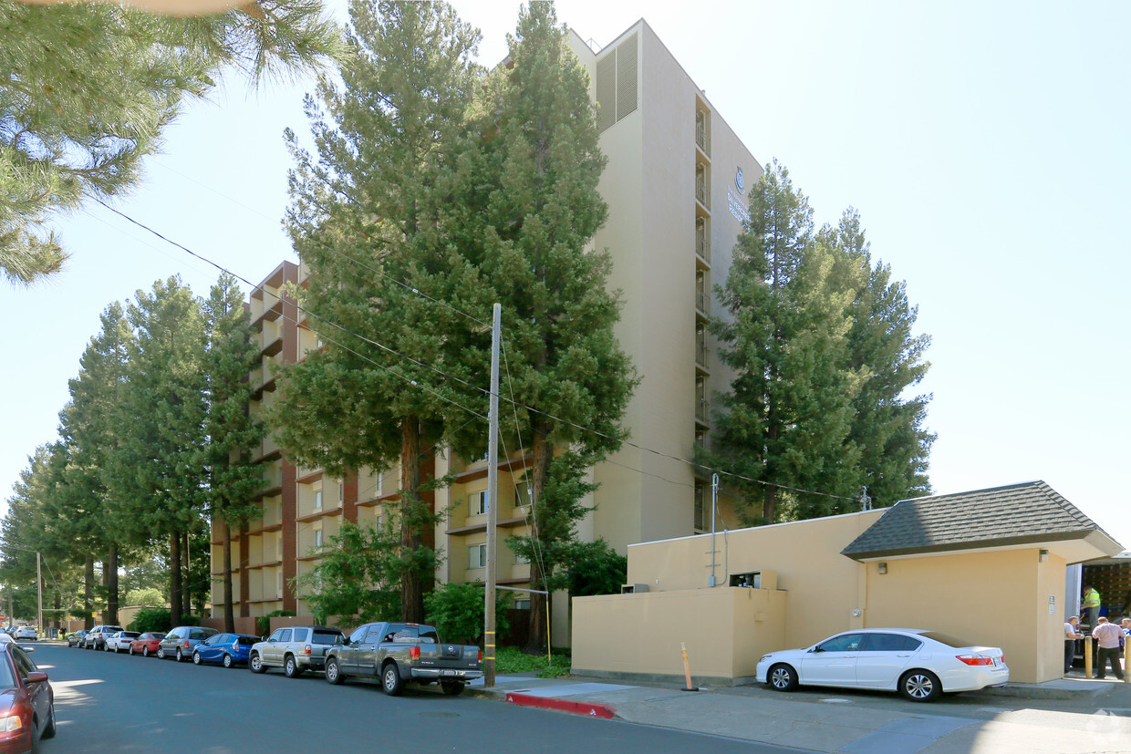 Foto del edificio - Silvercrest Senior Living Residence