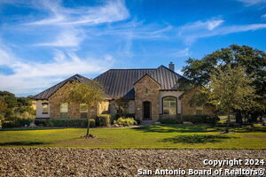 Foto principal - 5760 High Forest Dr