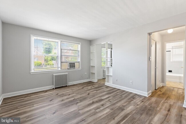 Foto del edificio - 3320 11th Pl SE