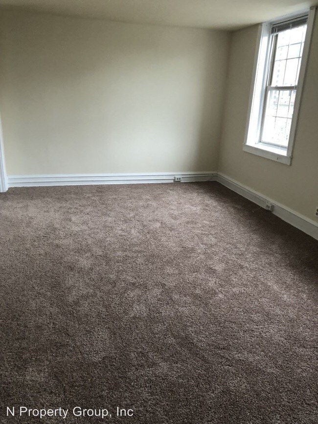 Foto del edificio - 740 Burmont Rd