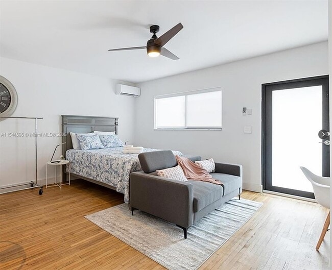 Photo - 740 SW 9th St Apartment