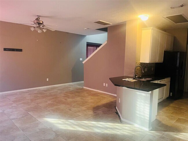 Building Photo - 6107 Shelbourne Park Ln