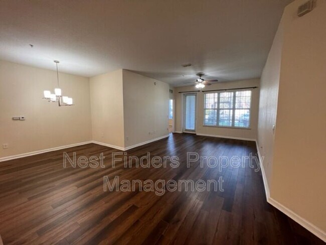 Foto del edificio - 11251 Campfield Dr