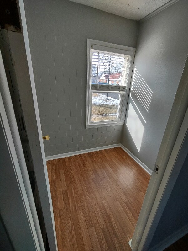 Building Photo - 5319 S Dixie Hwy