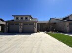 Foto principal - Stunning 2/2/1 Home in Viridian
