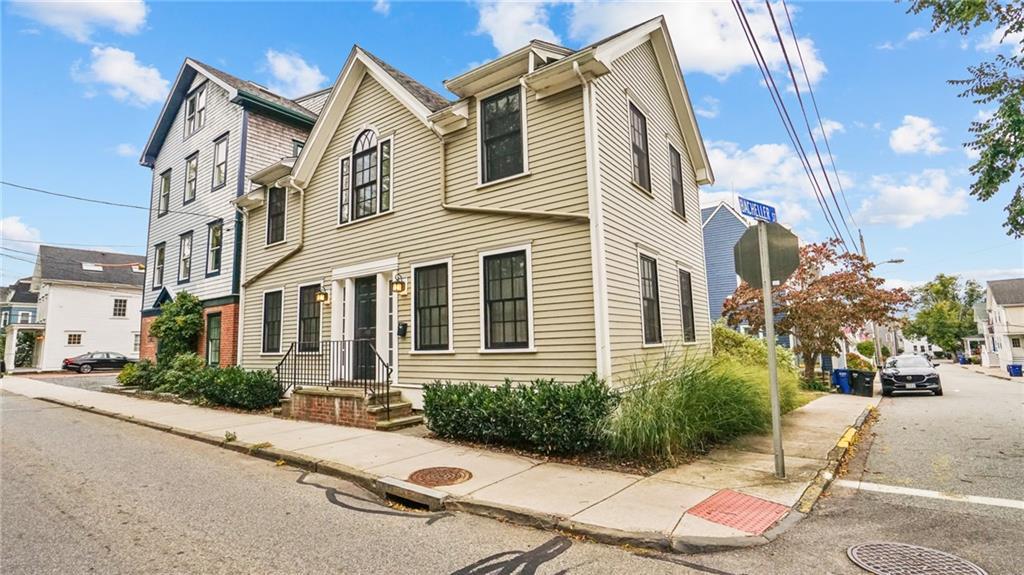 Primary Photo - 485 Spring St