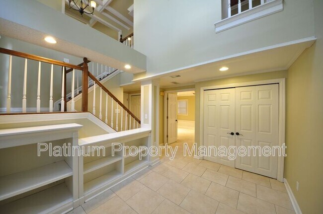 Foto del edificio - 2198 Goodwood Blvd SE