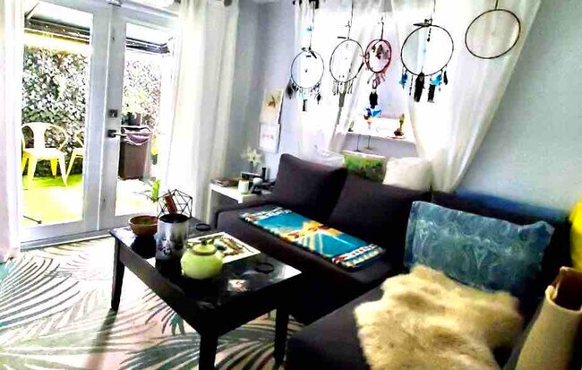 Building Photo - 15061 SW 89th Ct