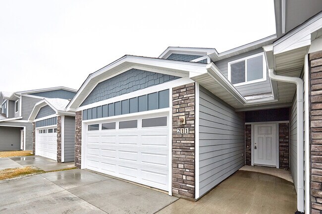 Foto del edificio - 211 NW Greenway Pl