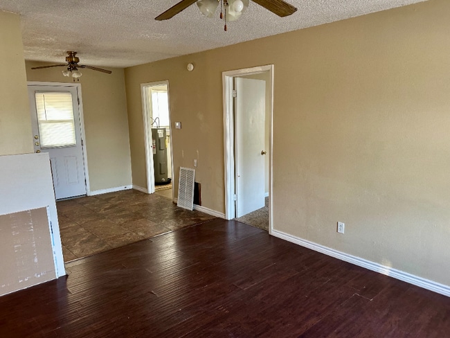 Photo - 413 N Water St House