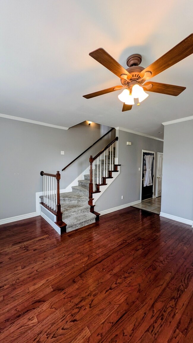 Building Photo - 39 Brandon Hall Dr