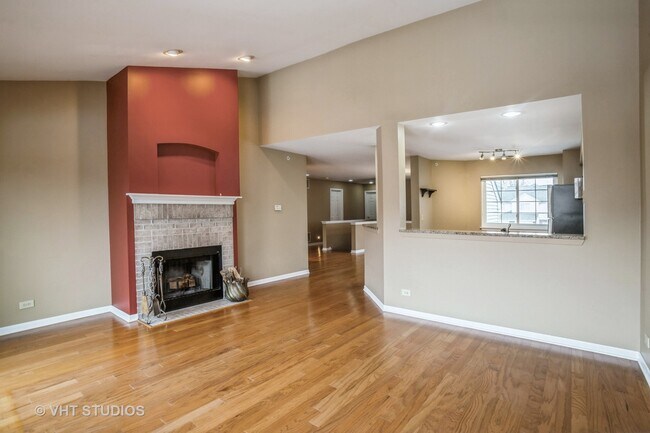 Foto del edificio - 1159 Cambria Ln S