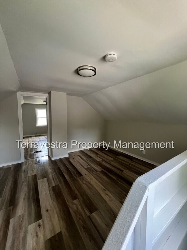 Foto del edificio - 23-41 Big Oak Rd