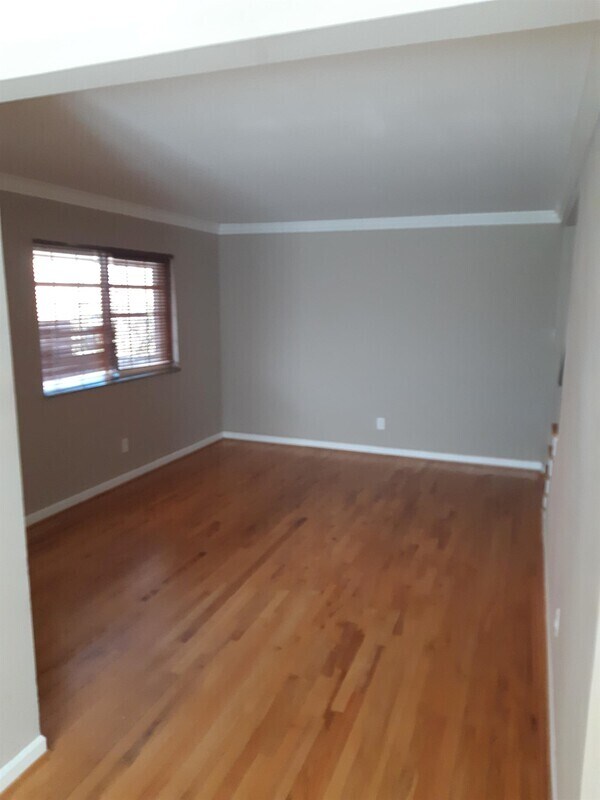 2705 Laclede Station Rd Unit D, Maplewood, MO 63143 Condo for Rent in