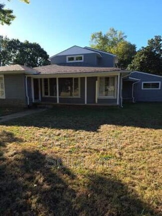 Building Photo - 4506 E 38th Pl