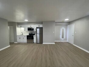 Building Photo - 7047 E 10th St