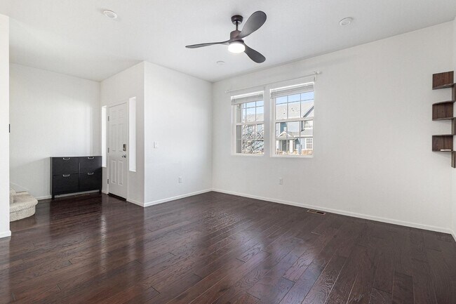 Foto del edificio - 221 Jackson Dr