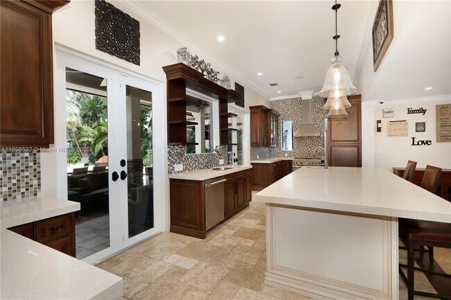 Foto del edificio - 6461 SW 74th St