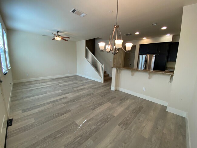 Breakfast Bar off Dining Room - 2576 Alvin St