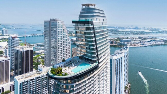 Foto del edificio - 300 Biscayne Blvd Way