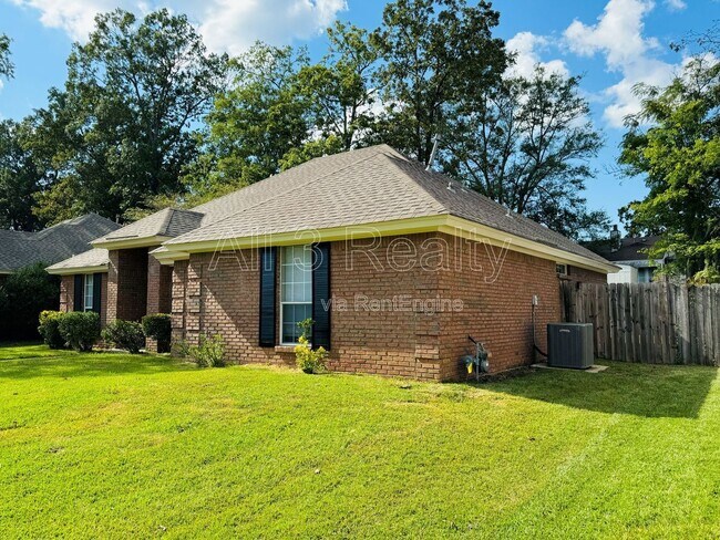 Foto del edificio - 4025 Oak Shadow Ln