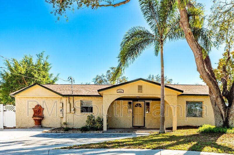 Foto principal - 3402 W Van Buren Dr