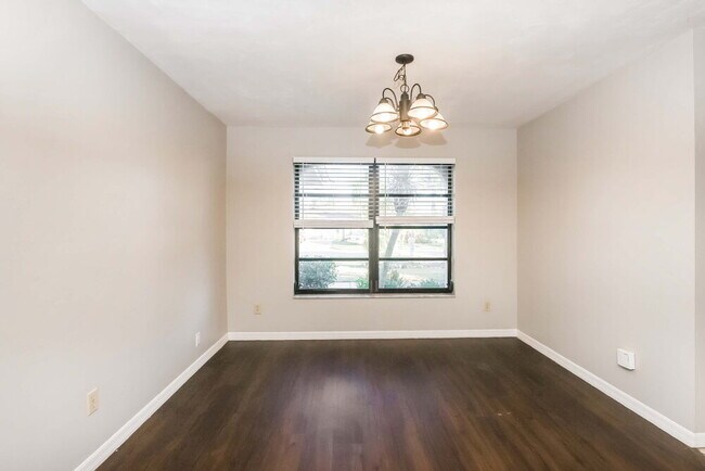 Foto del edificio - 1432 SE 17th Terrace