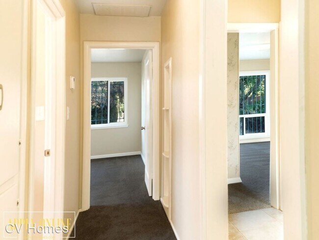 Building Photo - 2 br, 1 bath House - 6031 Mc Laren Ave.
