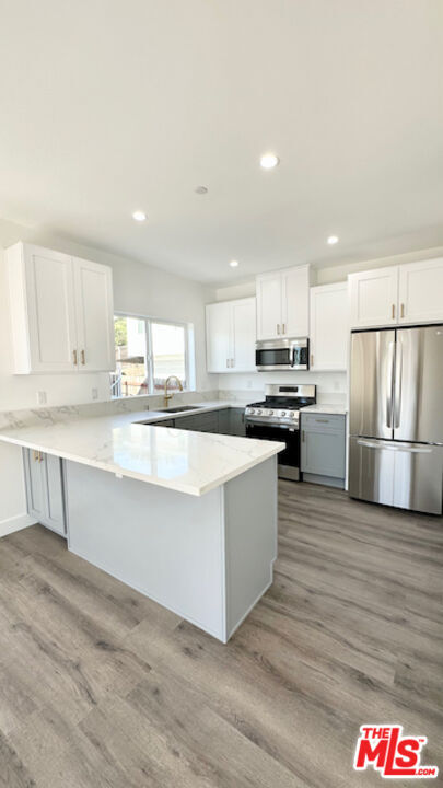 Foto del edificio - 1337 S Hudson Ave