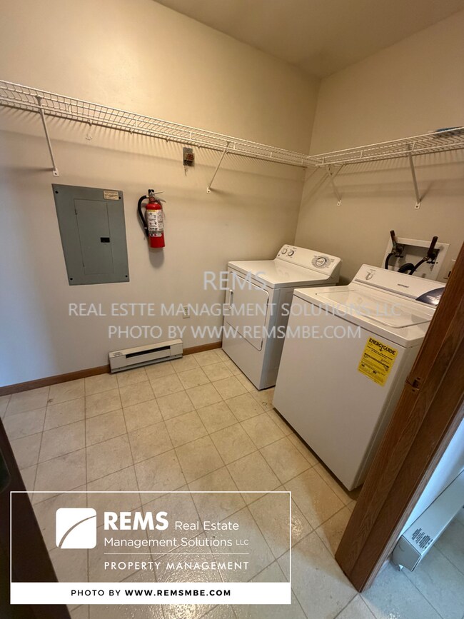 Foto del edificio - 703 4th St