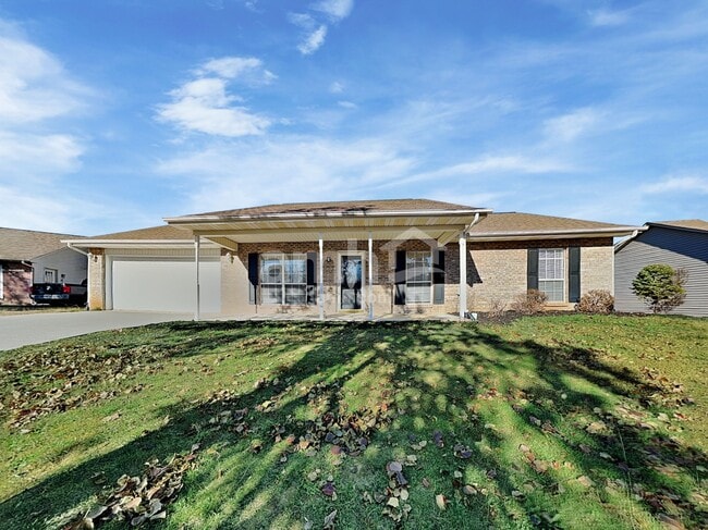 Building Photo - 2114 Post Oak Ln