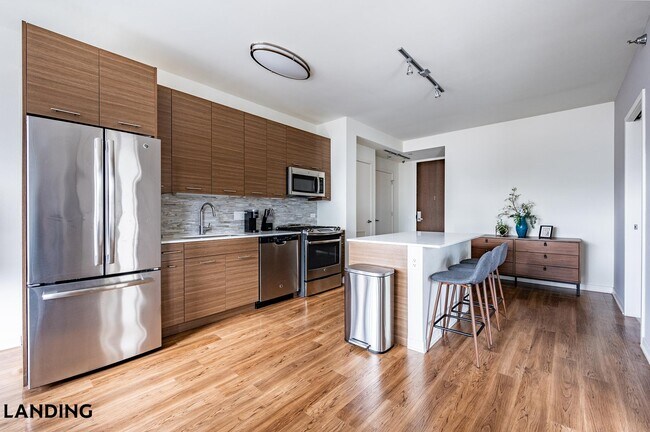 Foto del edificio - 347 W Chestnut St