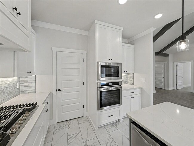 Foto del edificio - 6907 SW High Meadow Blvd