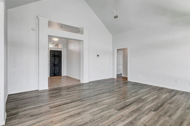 Foto del edificio - 3565 Grayson Ln