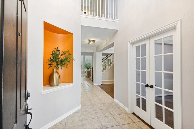 Building Photo - 7905 Purple Martin Way