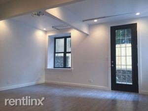 Foto principal - 270 Riverside Dr