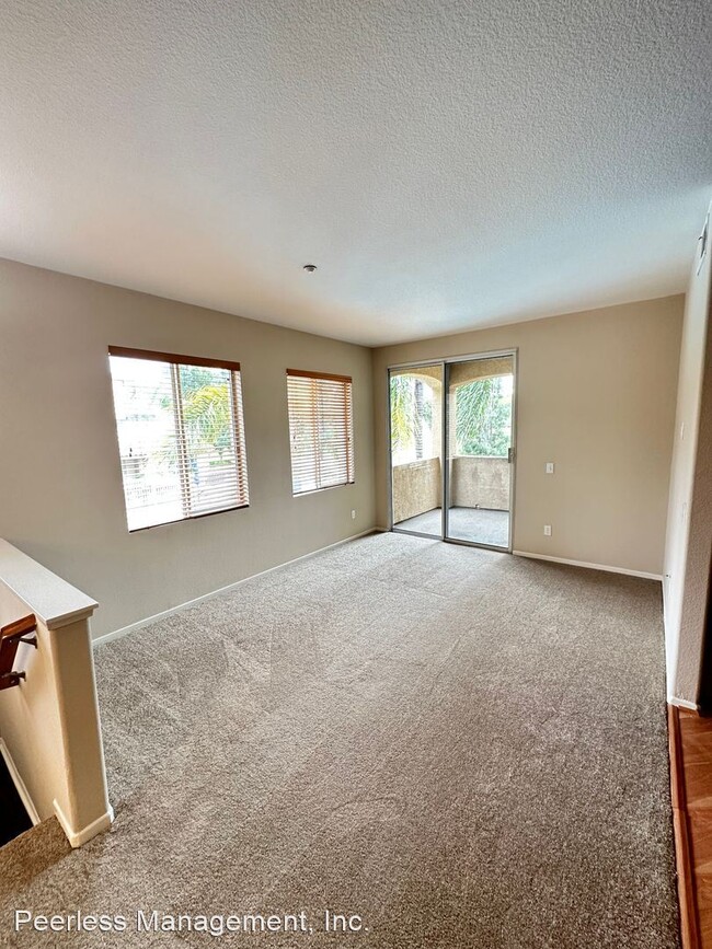 Building Photo - 2 br, 2 bath House - 3239 Dehesa Road Unit...
