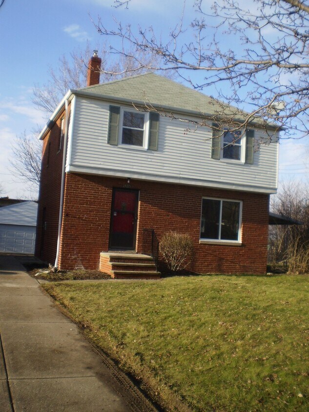 Primary Photo - 28201 Coolidge Dr